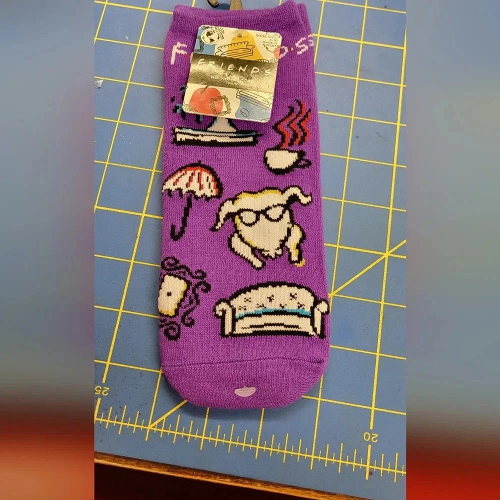 Friends The Television No Show Socks Purple